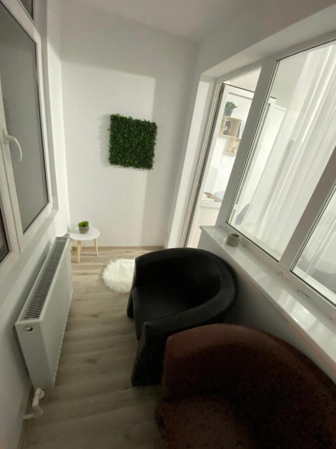 Cazare Petrosani Apartment ภายนอก รูปภาพ