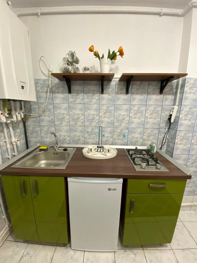 Cazare Petrosani Apartment ภายนอก รูปภาพ